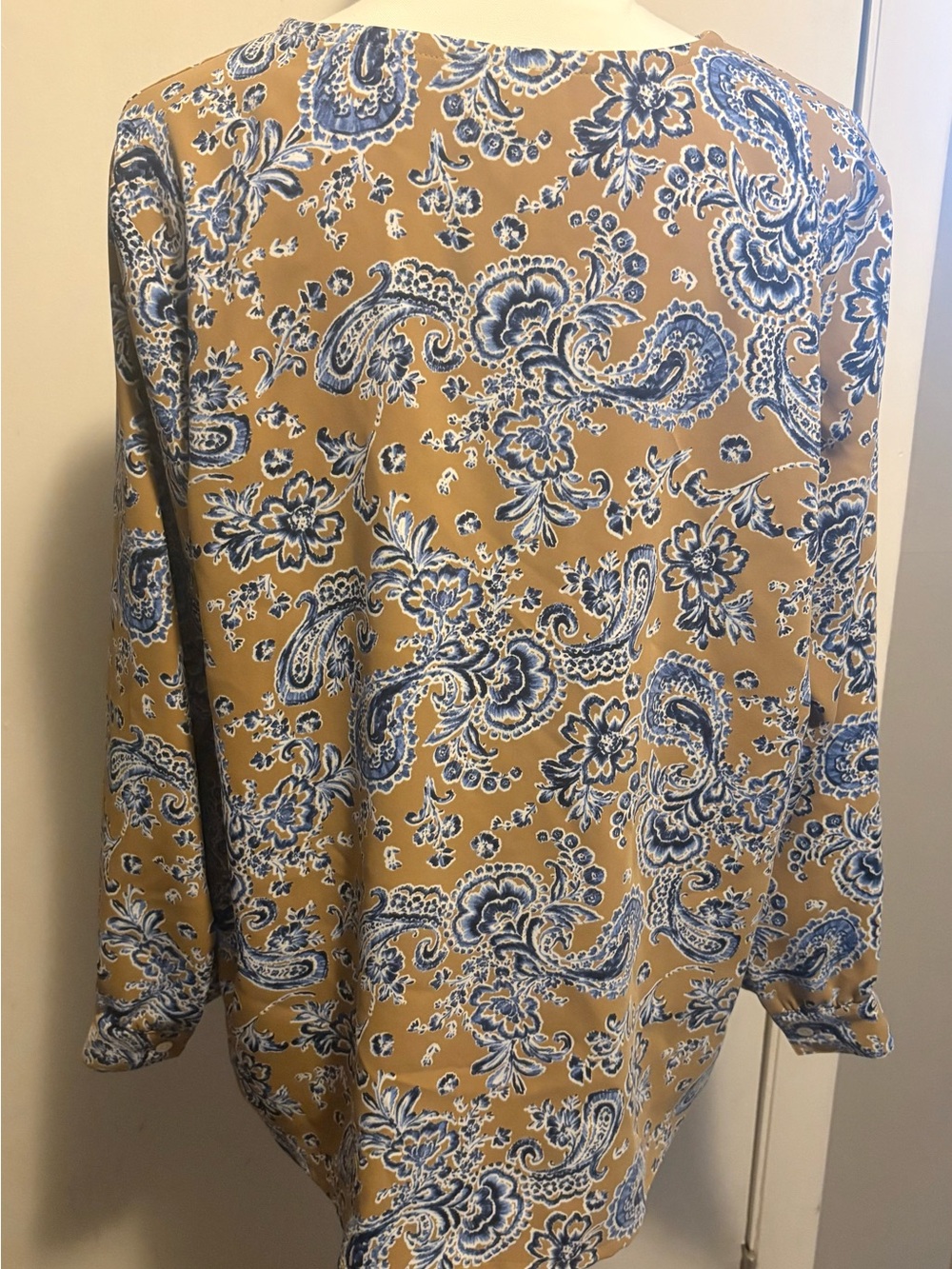 J. Jill Blue Paisley V-Neck Blouse - Picture 4 of 7